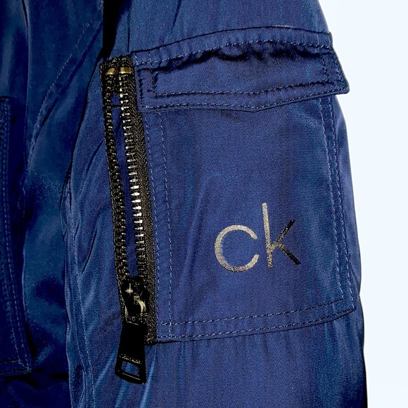Brand new Navy Blue Calvin Klein Winter coat. Size XS. - Picture 3 of 6